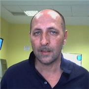 Ex concertista impartisce lezioni di chitarra classica e acustica con metodo innovativo